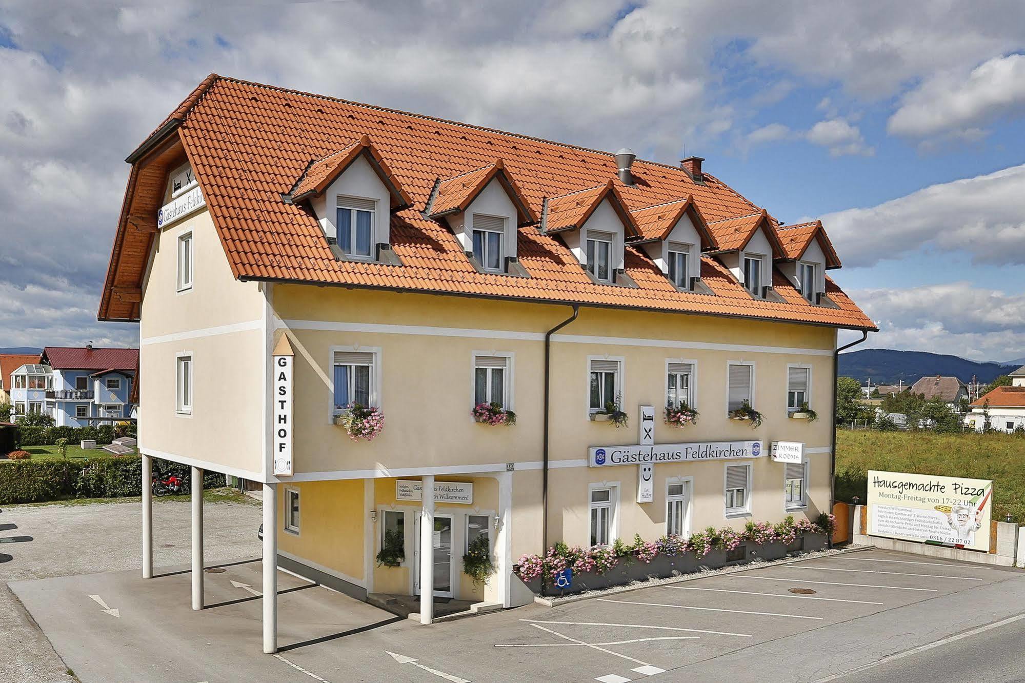 Restaurant Gaestehaus Feldkirchen Feldkirchen bei Graz Exteriör bild